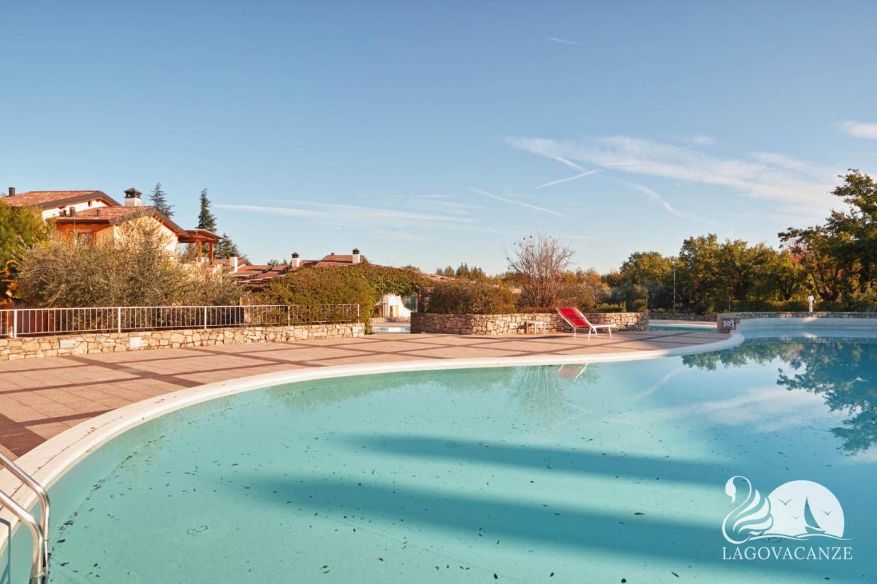 Appartamento Lago Blu مانربا ديل جاردا المظهر الخارجي الصورة